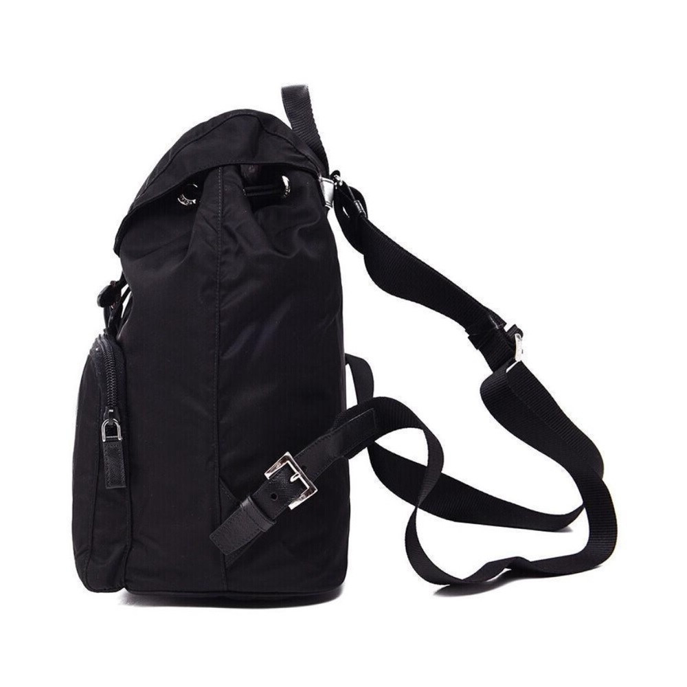 Prada Re-Nylon Black Drawstring
Medium Backpack - Picture 4 of 12